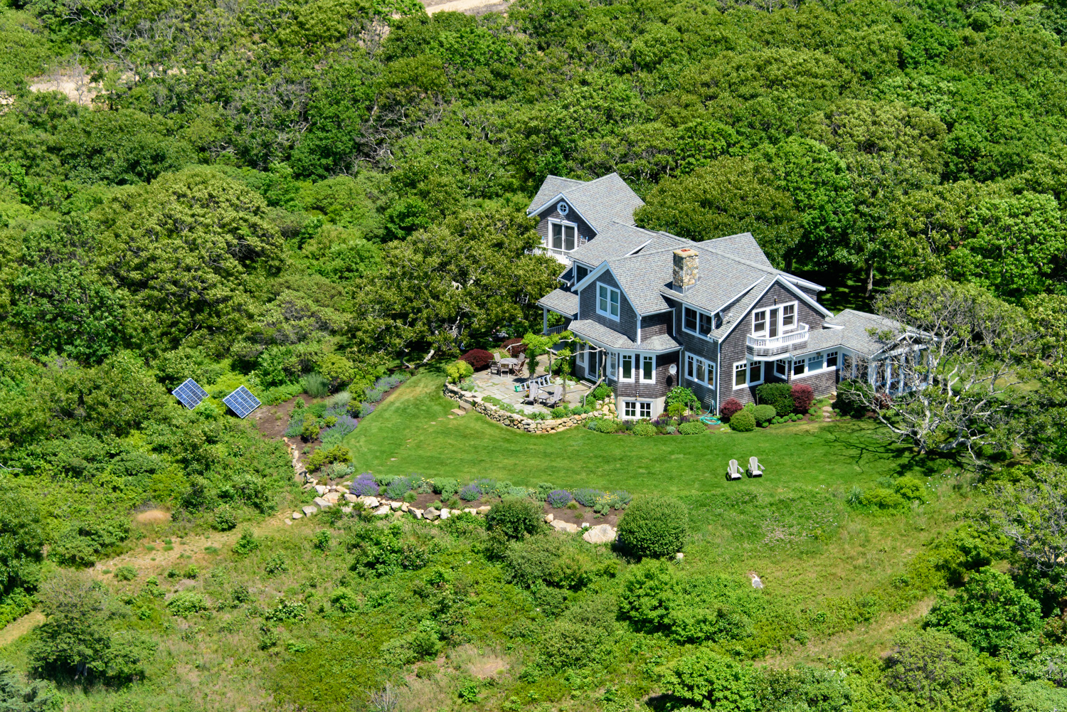 WHATS NEW TO THE MARTHA S VINEYARD REAL ESTATE MARKET Tea Lane   Lang Aerial House Exterior 2 